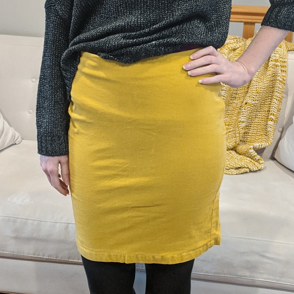 ✏️ Yellow Corduroy Pencil Skirt